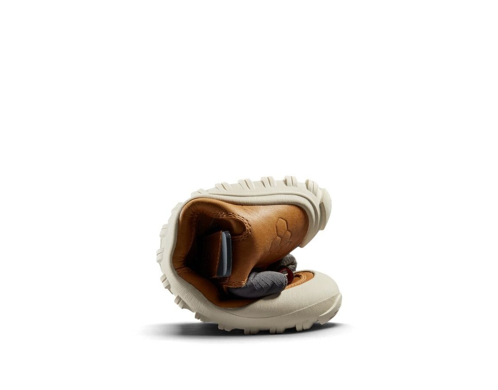 Kids_Tracker AT_Junior_Acorn_08.jpg