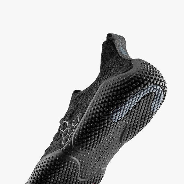 Motus Studio Sneaker_Obsidian_06.jpg