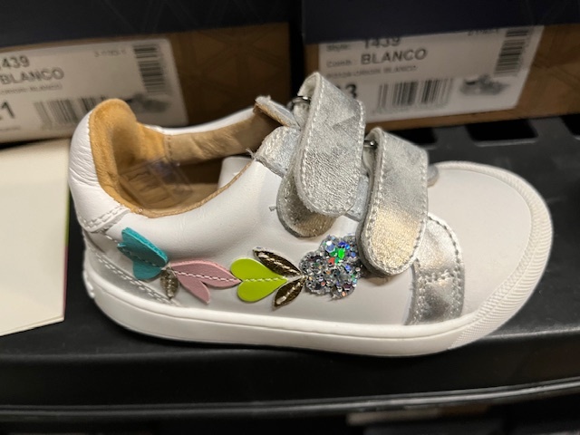 Acebo's Lauflern Klettschuh Weiß